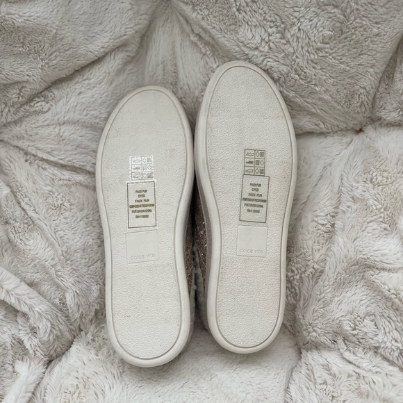 Dolce Vita slide on shoes. Size 8.5. Never worn! - Picture 2 of 4